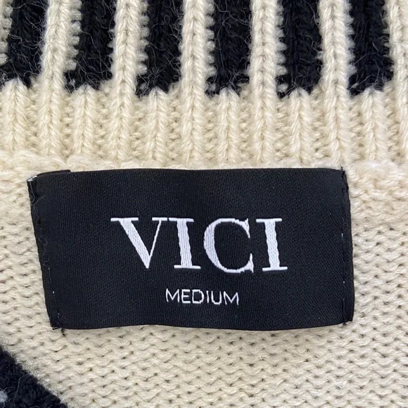 Vici Cream and Black Crew Neck Sweater - Picture 3 of 3